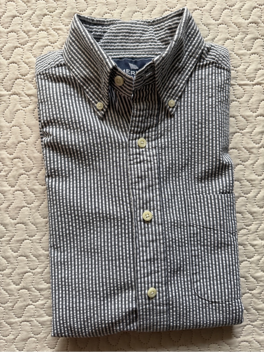 American Living Small 100% Cotton Men's Gray and White Striped Button-Down Shirt